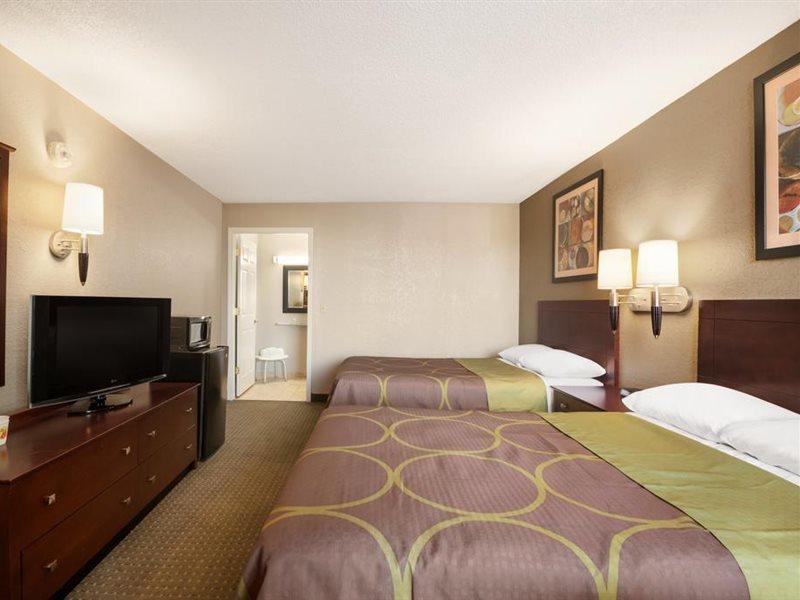 Super 8 By Wyndham Ormond Beach Exteriör bild