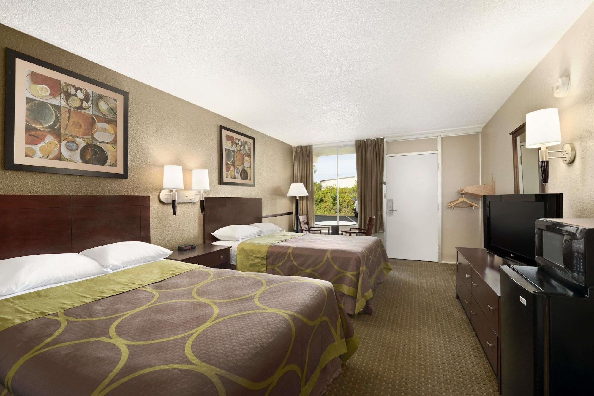 Super 8 By Wyndham Ormond Beach Exteriör bild